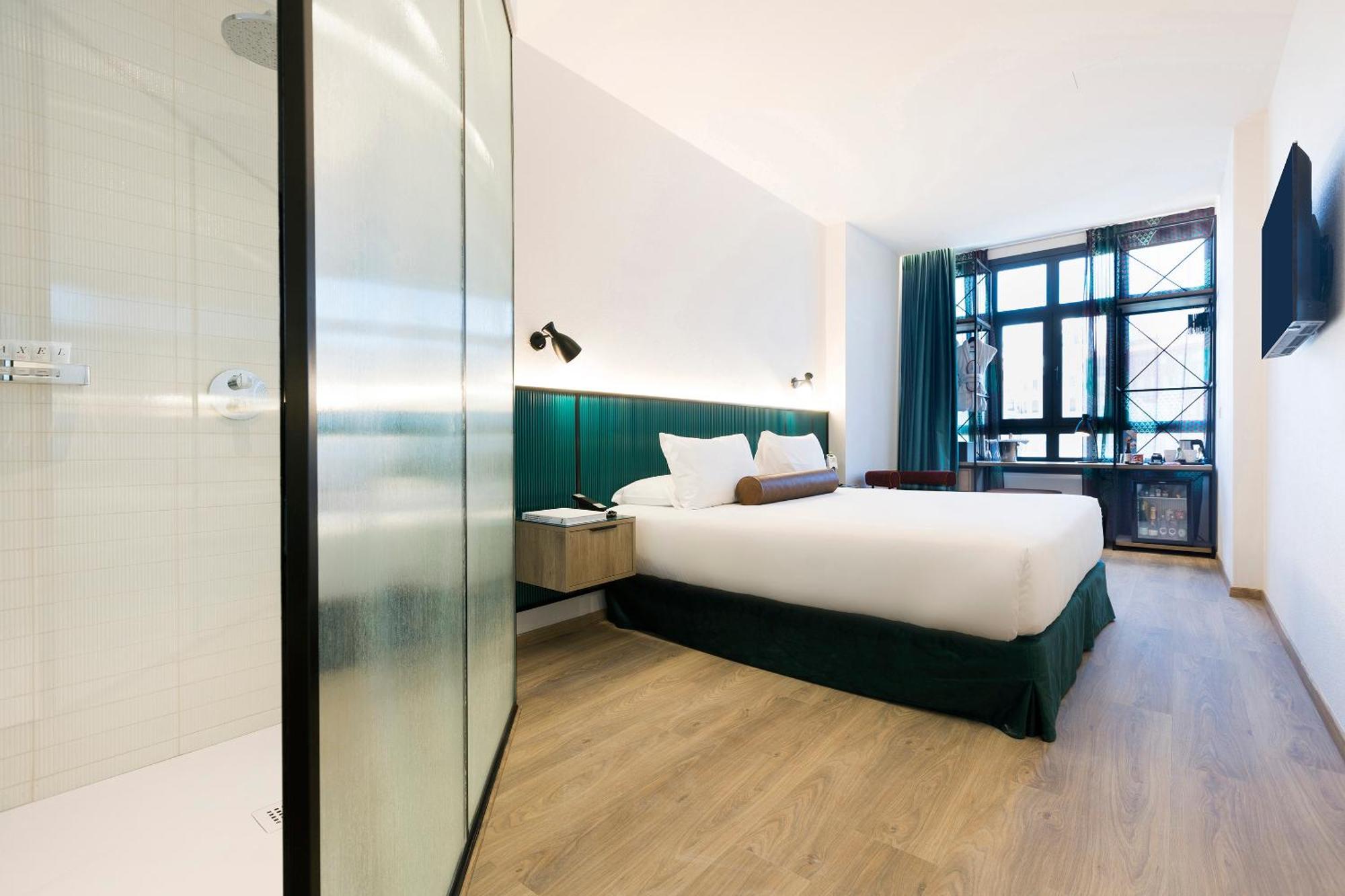 Axel Hotel Bilbao - Adults Only Экстерьер фото